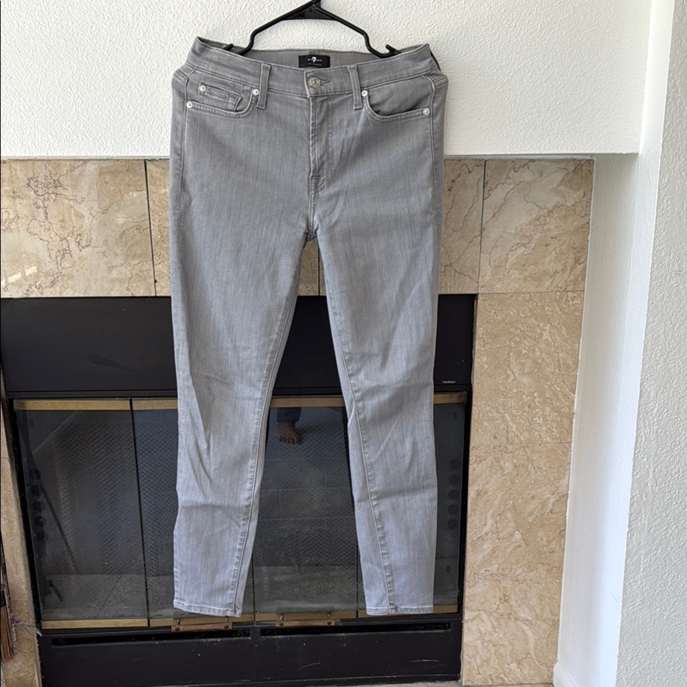 7 For All Mankind Women's Light Gray Skinny Jeans